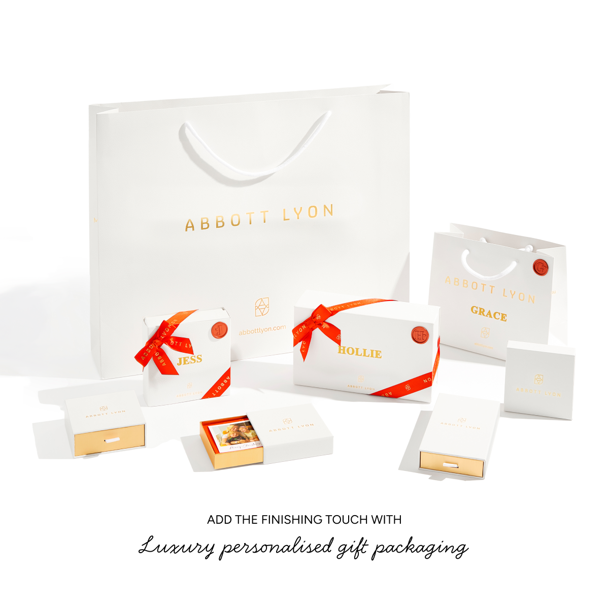 Fine Signature Name Necklace (Gold)
