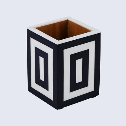 Handmade Concentric Resin Inlay Desk Organizer - Black & White - 3x4"