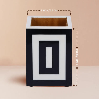 Concentric Resin Inlay Desk Organizer | Black & White | 3x4"