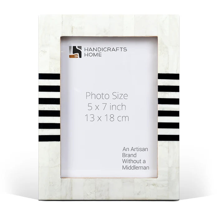 Handmade Contour Lado Modern Black & White Resin Inlay Picture Frames, for tabletop or wall display