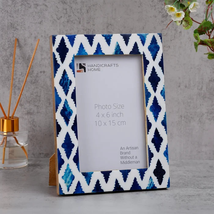 Handmade Photo frame indigo pattern white blue 4x6 inch, for tabletop or wall display