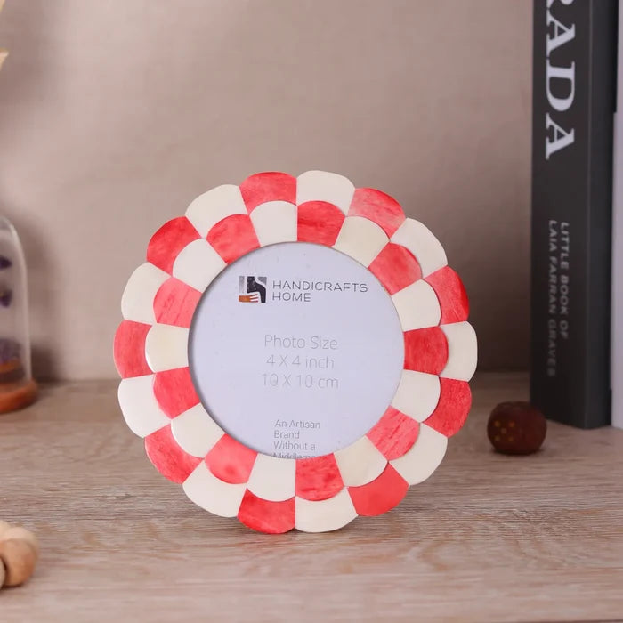 Round Picture Frame Scalloped Collection Bone Inlay Red 4x4