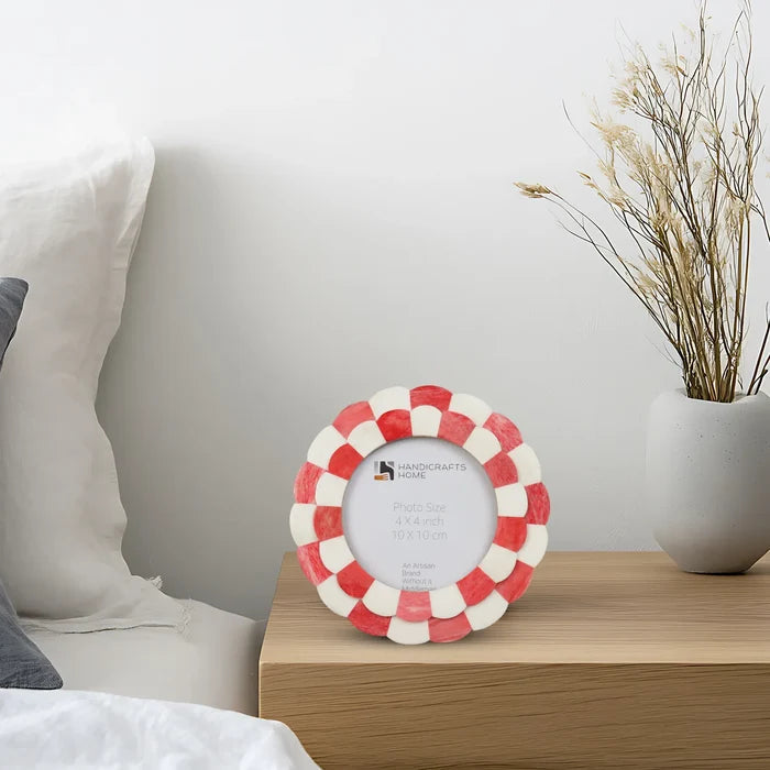 Round Picture Frame Scalloped Collection Bone Inlay Red 4x4
