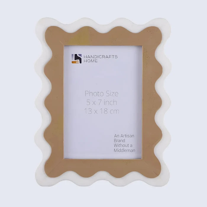 Handmade Scalloped Resin Inlay Picture Frame, Brown & White, for tabletop or wall display