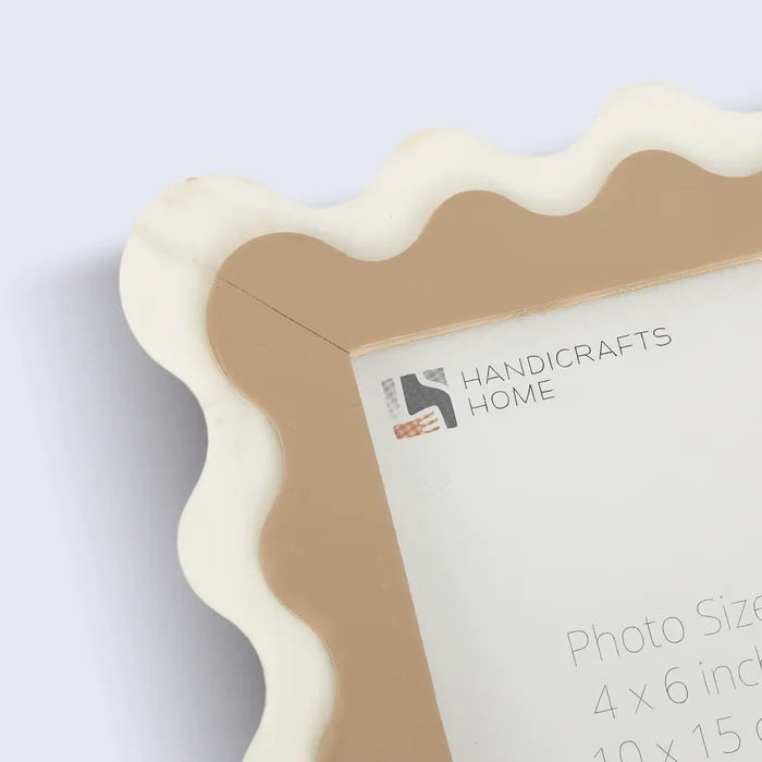 Scalloped Resin Inlay Picture Frame, Brown & White