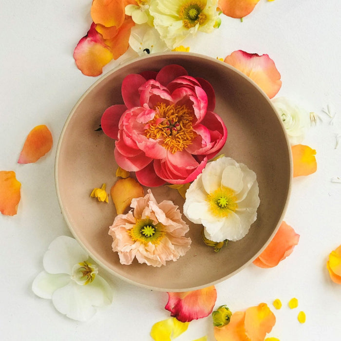 sunshine tone floral subscription | Stacy K Floral
